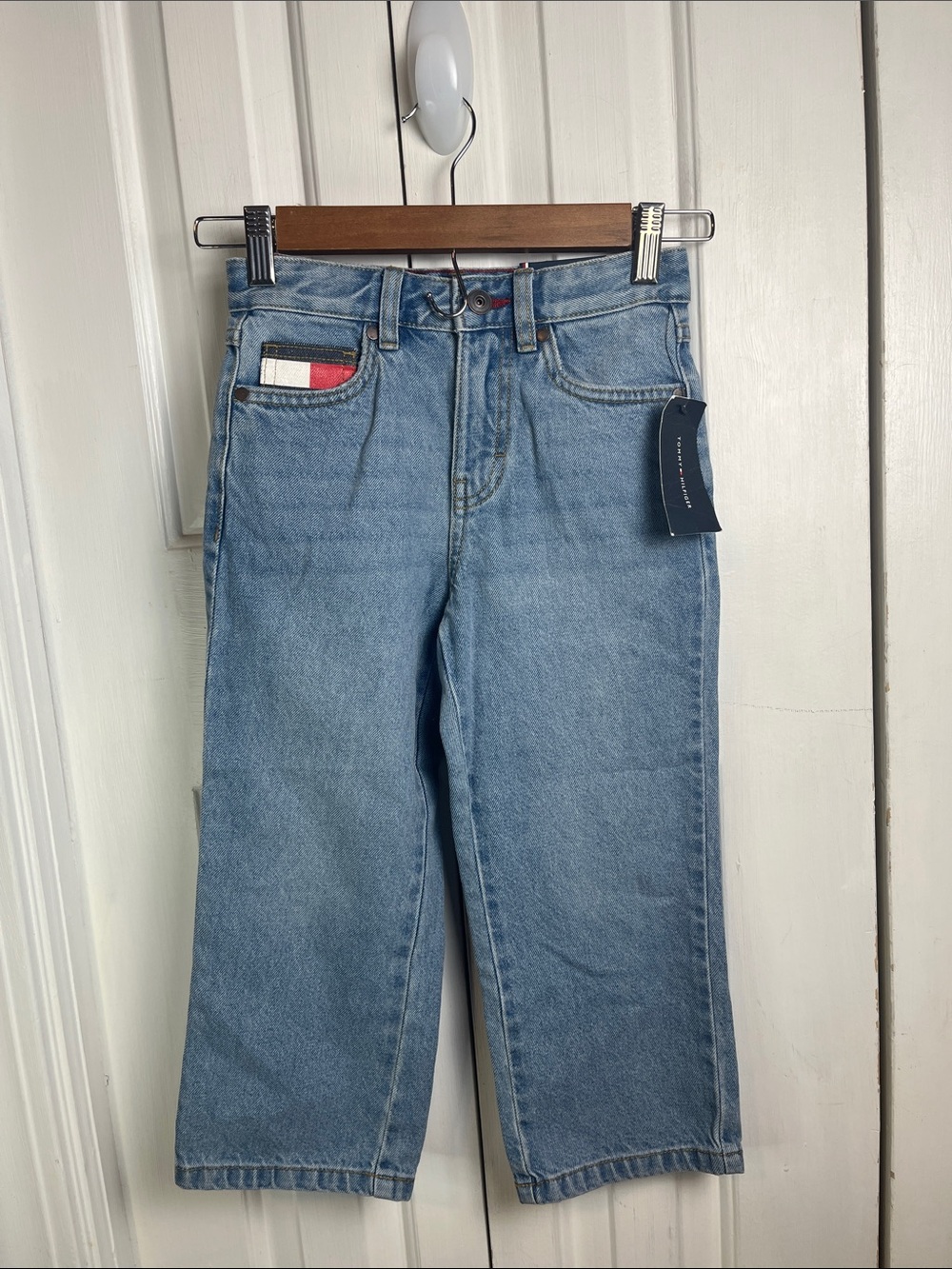 NWT boys 5 Regular Tommy Hilfiger Light Blue baggy Jeans